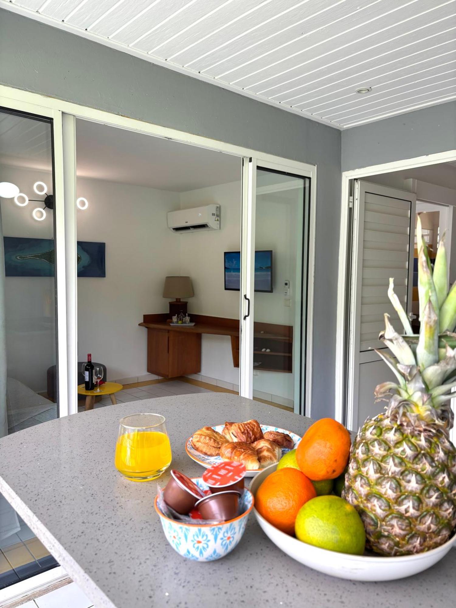 La Ruche De Maia - Blue Dream Beach - Piscine - Jardin - Plage Grand-Bourg  Екстериор снимка
